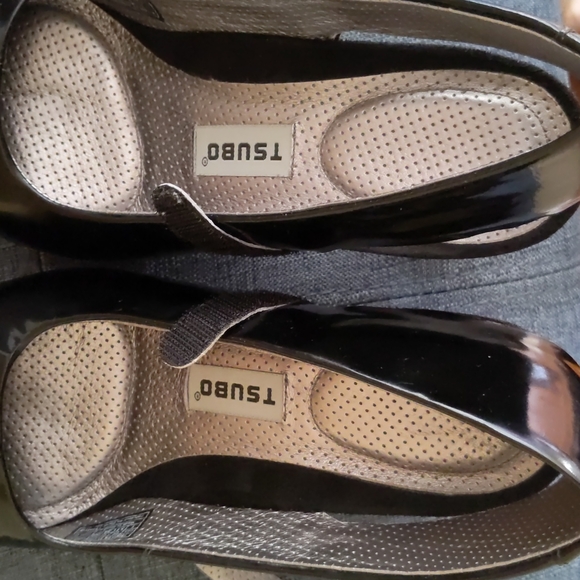 TSUBO Leather platform Heels - Picture 8 of 9